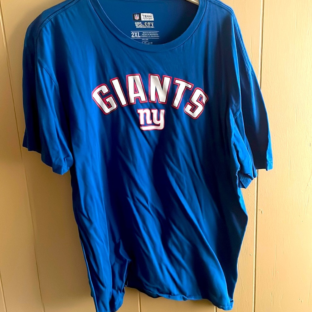 Giants Tee